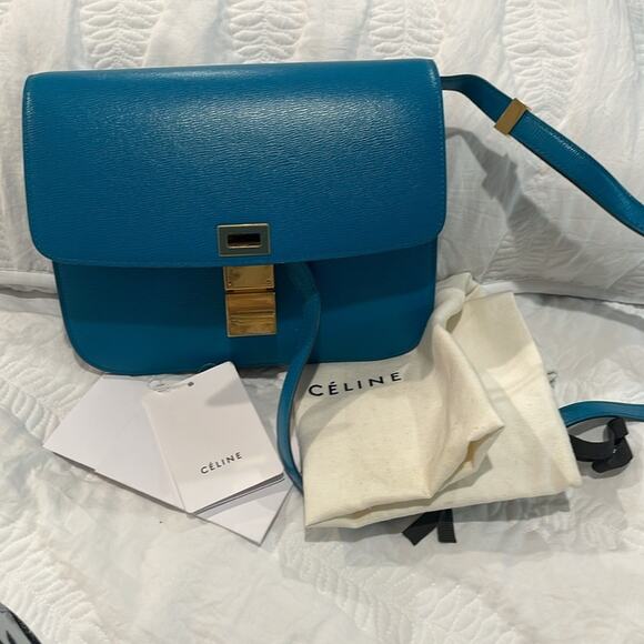 CELINE Liege Calfskin Medium Classic Box Flap Bag Turquoise - Picture 2 of 9